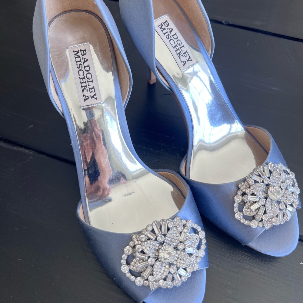 Badgley Mischka Blue Heels